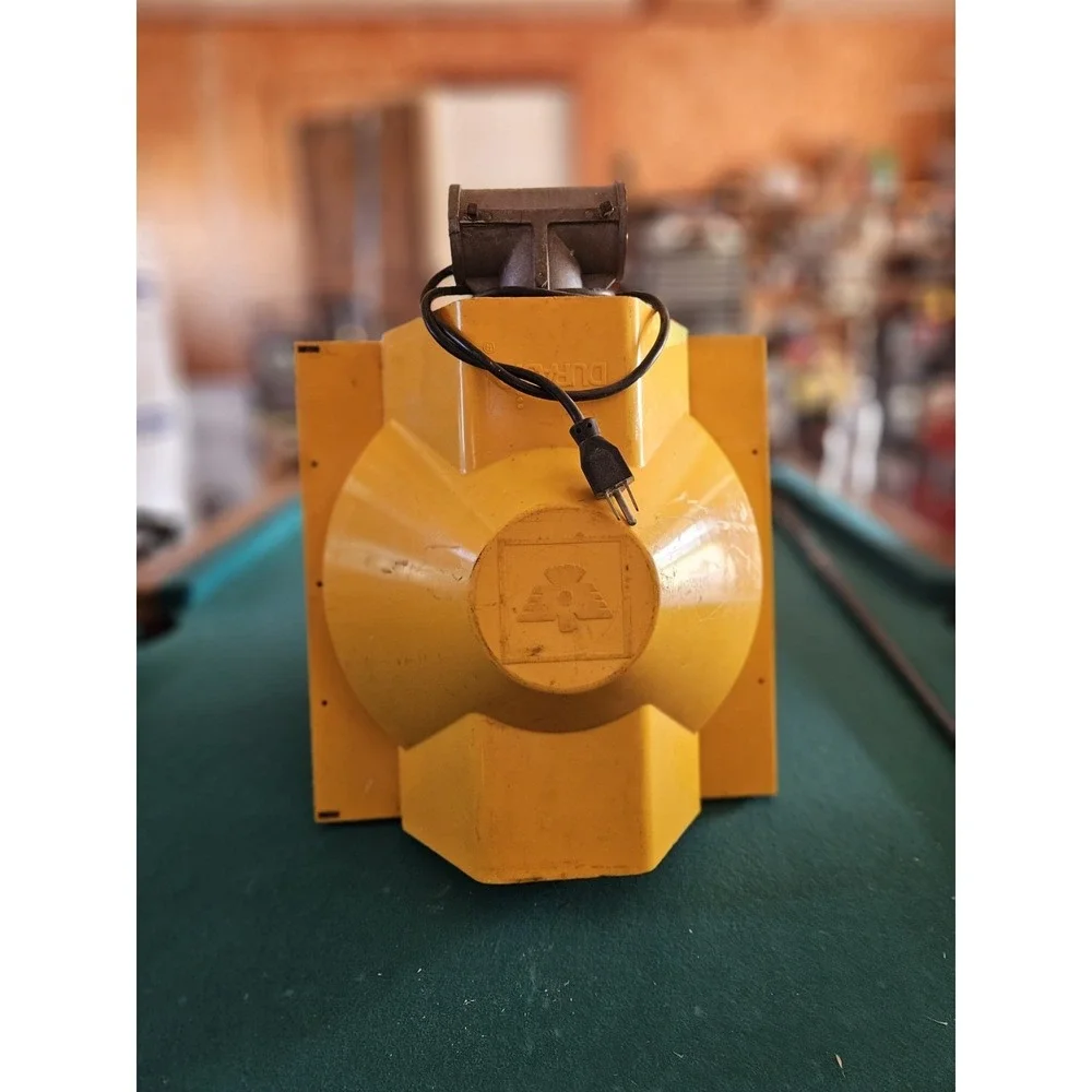 Durasig Yellow Traffic Signal Light - Mancave Decor